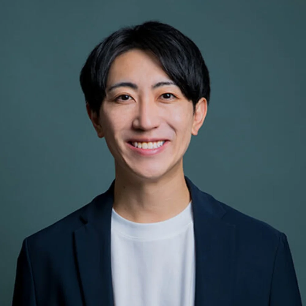 アムール株式会社 代表取締役 沖野耕基