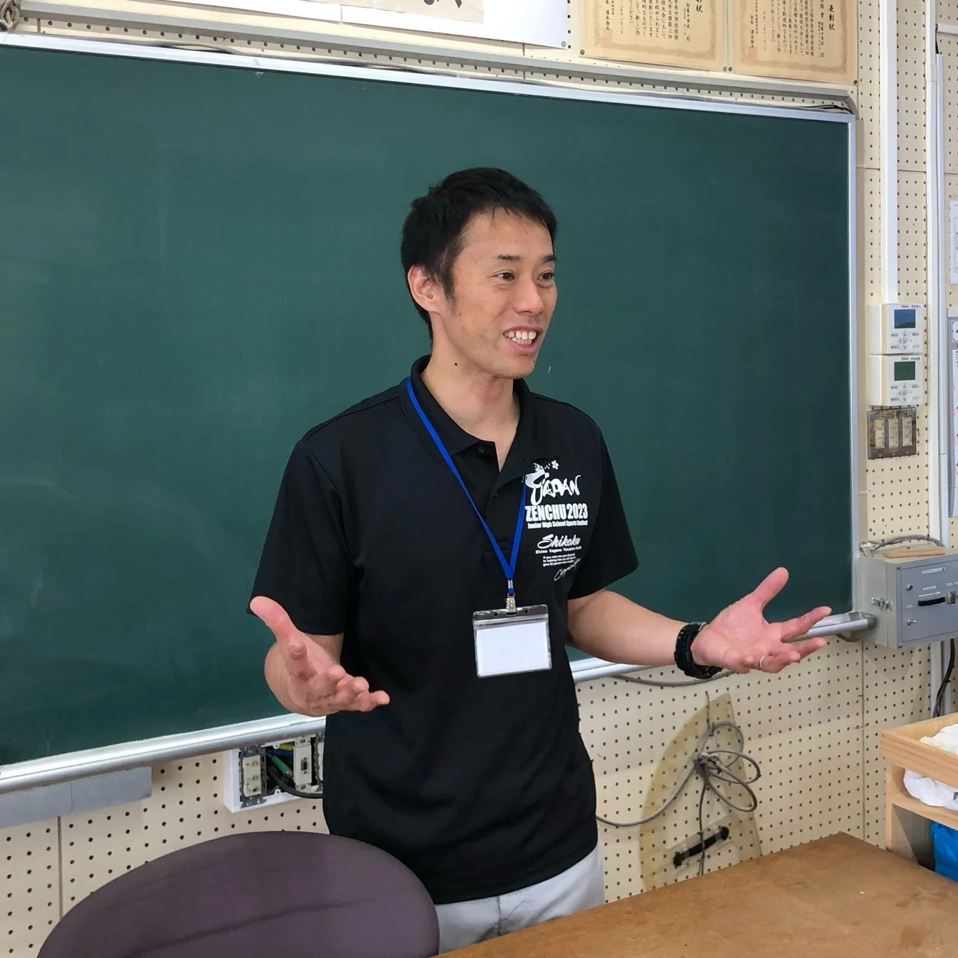 高井氏の顔写真