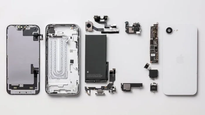 歴代iPhone分解展示
