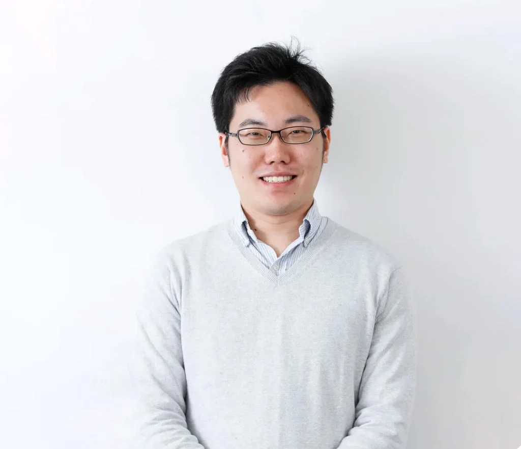笑顔の男性